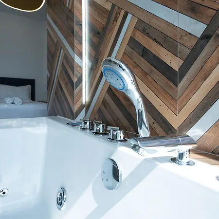 The Blue Pearl Durrës