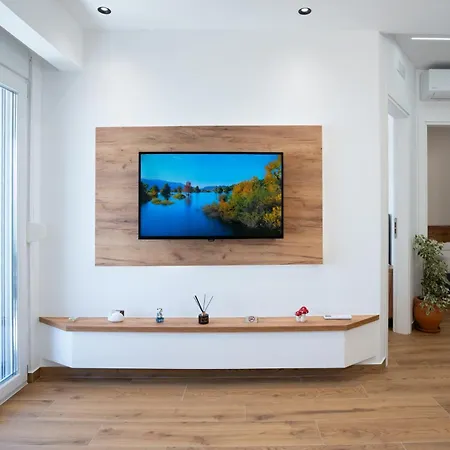 The Blue Pearl Apartment *