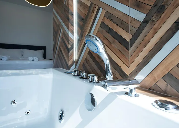 The Blue Pearl Durrës