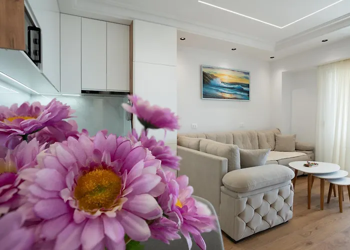 The Blue Pearl * Durrës